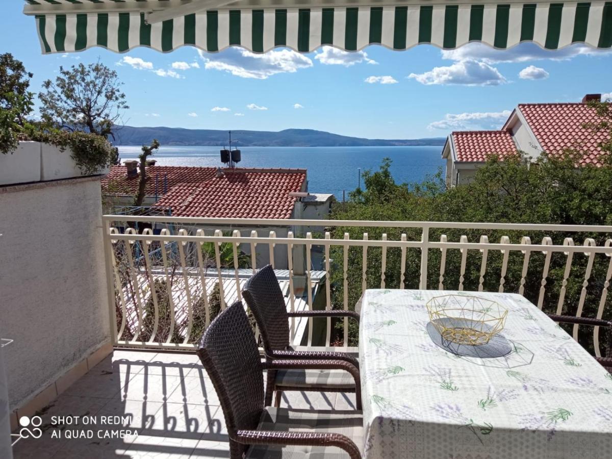 Apartments With A Parking Space Novi Vinodolski - 15823 Екстер'єр фото